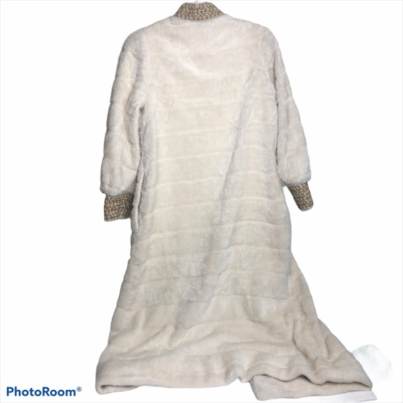 Raymodes Faux Fur Long Coat Size Small with Gold - Picture 5 of 10